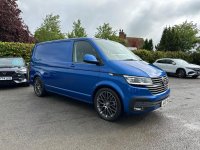 VOLKSWAGEN TRANSPORTER